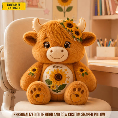Personalized Highland Cow With Daisy Pillow