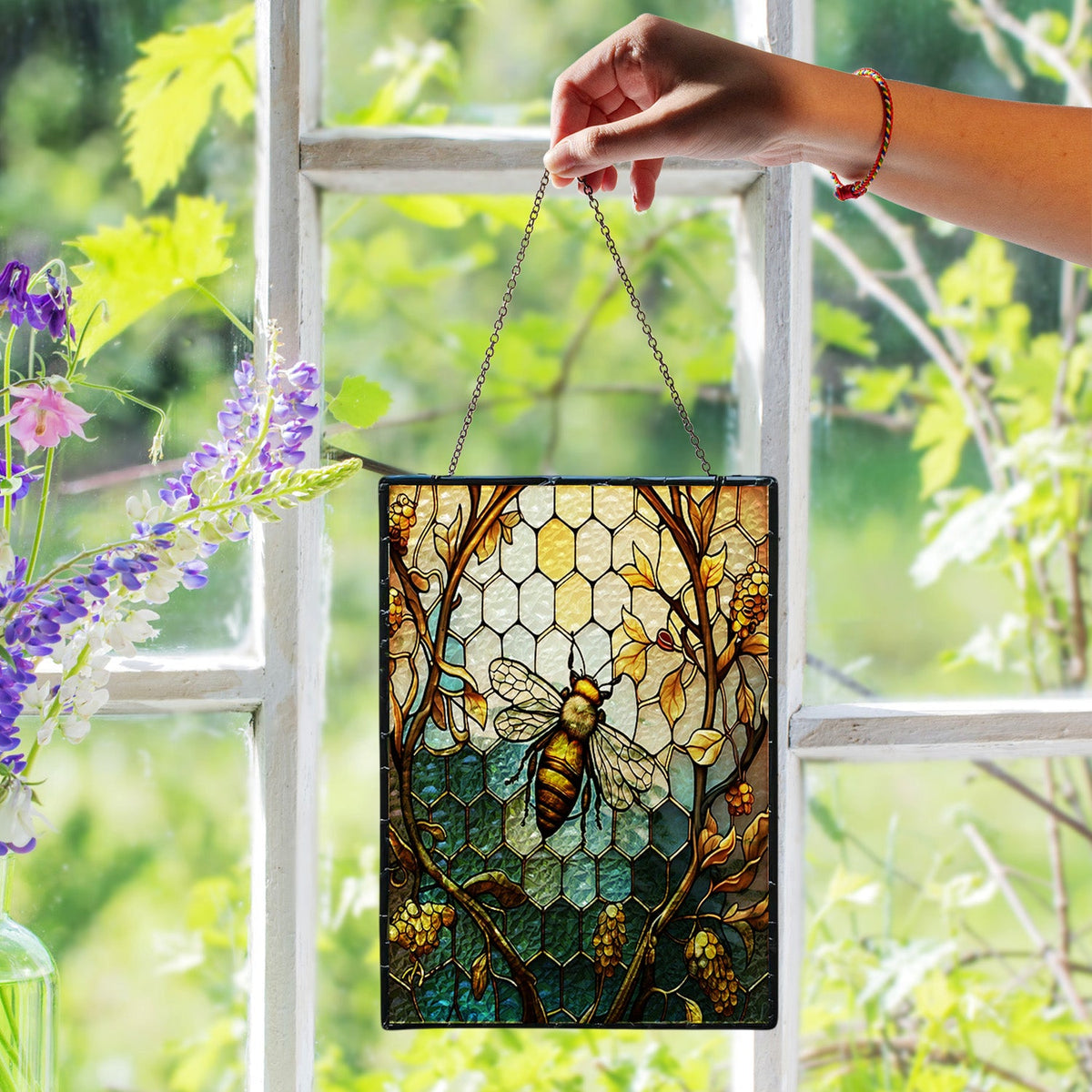 Beautiful Bee Ripple Acrylic Suncatcher